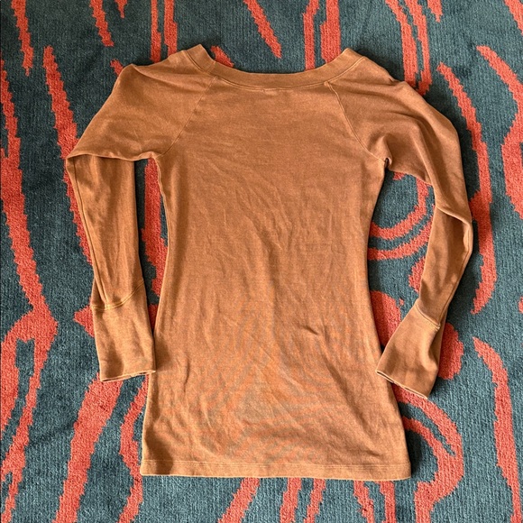 Peruvian Connection Rust Long Sleeve Top - Picture 6 of 6